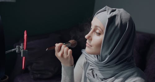 有关伊斯兰教, 传统服装, 化妆的免费素材视频