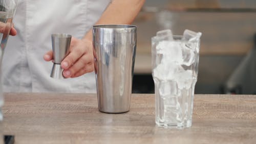 有关不锈钢, 倾注, 冰的免费素材视频