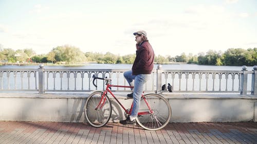 有关bur, 交通系统, 人的免费素材视频