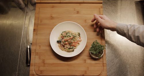 有关做饭, 围裙, 基奇纳的免费素材视频
