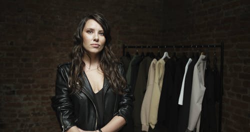 有关后台, 女人, 女孩的免费素材视频