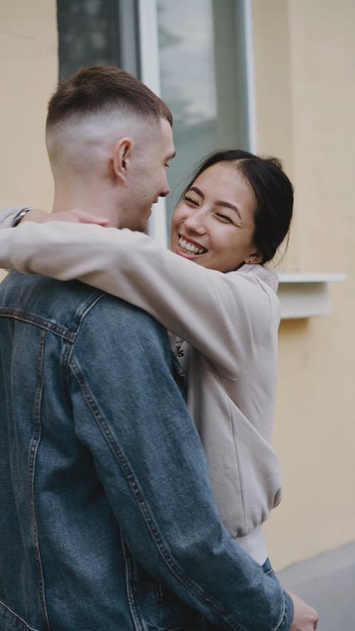 有关facebook的故事, instagram故事, 一对的免费素材视频