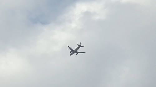 有关交通系统, 天空, 天际线的免费素材视频