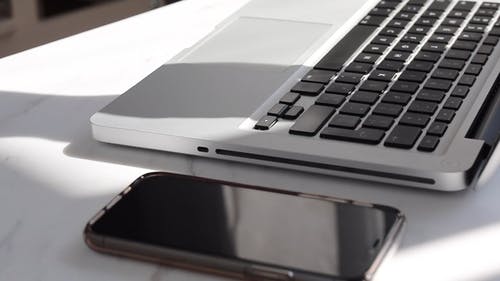 有关iPhone, MacBook, 工作区的免费素材视频