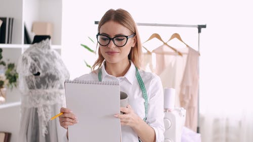 有关事业, 创作的, 女人的免费素材视频