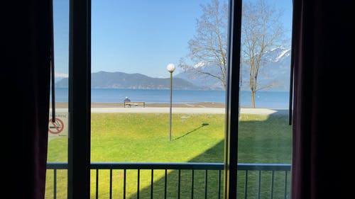 有关人, 从阳台上看, 天性的免费素材视频