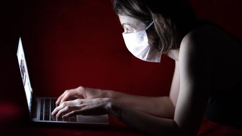 有关2019年, 2020, 人的免费素材视频