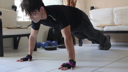 有关人, 体力活动, 俯卧撑的免费素材视频