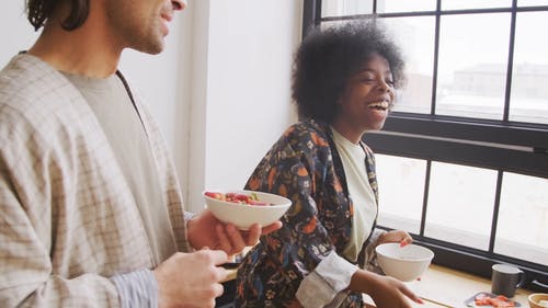 有关covid-19, 一对, 一起的免费素材视频