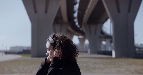有关嘻哈, 在桥下, 城市的免费素材视频