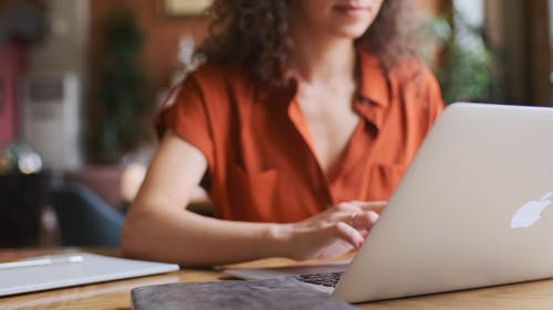 有关MacBook, 上网, 互联网的免费素材视频