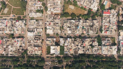 城市社区的无人机画面 · 免费素材视频