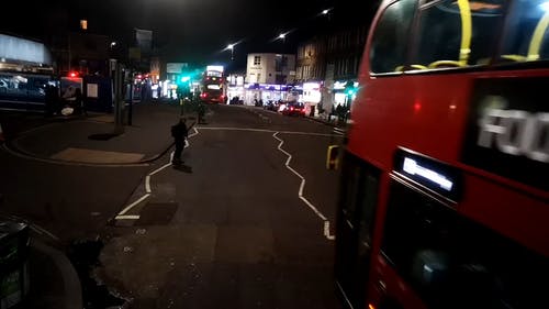 伦敦街头的曲折线 · 免费素材视频
