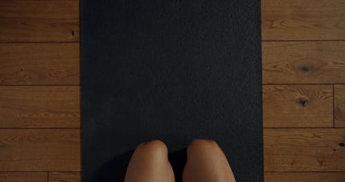 有关人, 伸展, 俯视图的免费素材视频