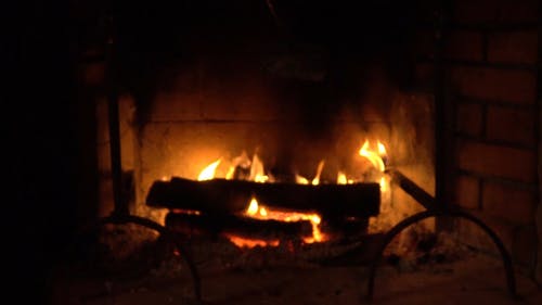 有关マデールケイマンド, 冬季, 壁炉的免费素材视频