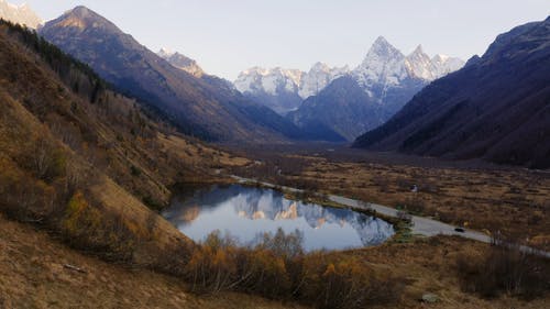 有关dombay, 乡村小路, 俄国的免费素材视频