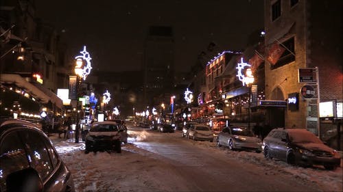 积雪覆盖的道路 · 免费素材视频