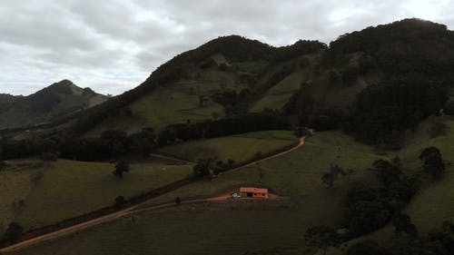 有关多云的天空, 天性, 山的免费素材视频