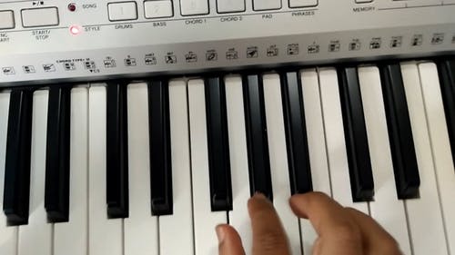 有关弹钢琴, 手, 乐器的免费素材视频