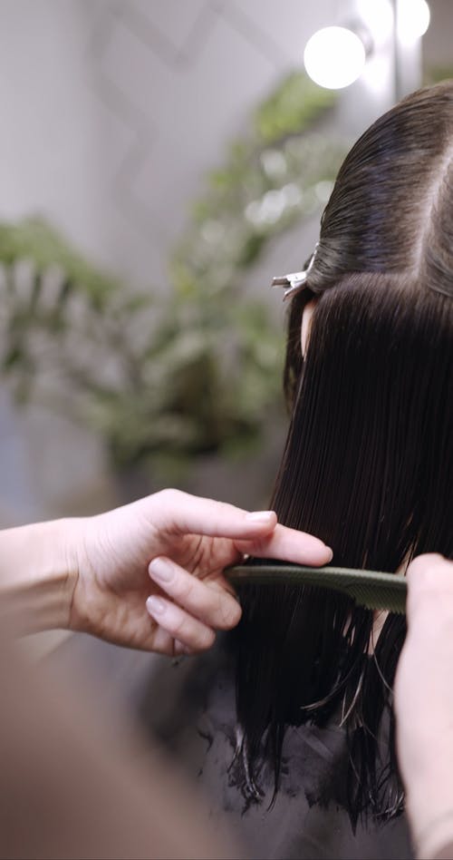 有关剪刀, 剪发, 创作过程的免费素材视频