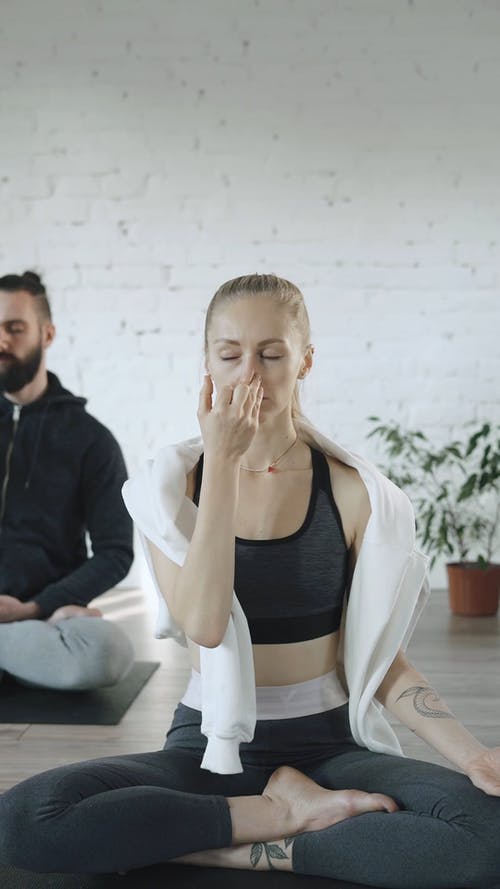 有关人, 冥想, 冷静的免费素材视频