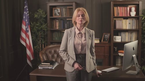 有关上班服, 信心, 女人的免费素材视频