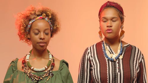 有关传统服装, 冷色调, 女性的免费素材视频