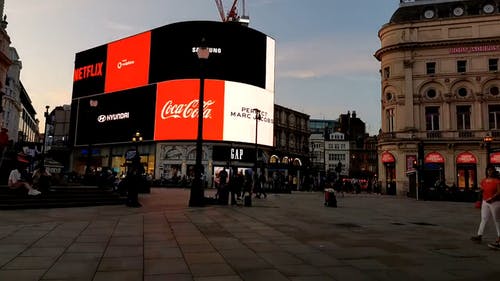 有关led屏幕, 人群, 伦敦的免费素材视频