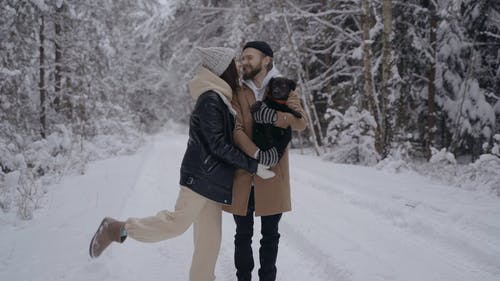 有关一对, 下雪, 人的免费素材视频