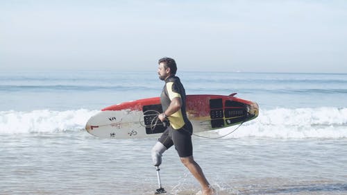 有关人, 假体, 假腿的免费素材视频