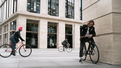 有关一起, 单车骑士, 城市的免费素材视频