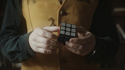 有关rubix立方体, 人, 家伙的免费素材视频