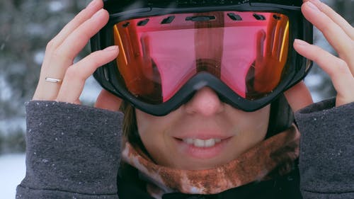 有关下雪, 冒险, 冬季的免费素材视频