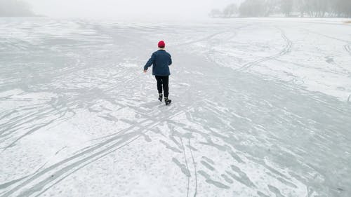 有关4k视频, 人, 冬季的免费素材视频