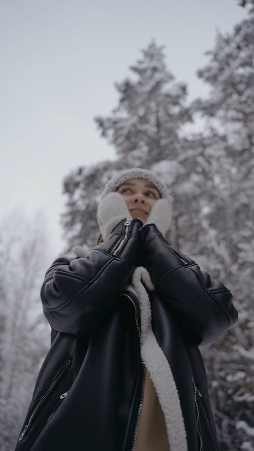 有关享受, 低角度视图, 冬季的免费素材视频