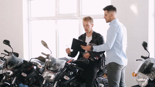 有关好看, 室内, 年轻人的免费素材视频