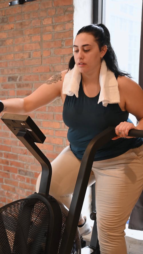 有关健身, 健身房, 垂直视频的免费素材视频