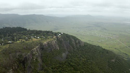 有关城镇, 山, 悬崖的免费素材视频