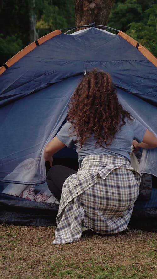 有关一起, 修理, 垂直视频的免费素材视频