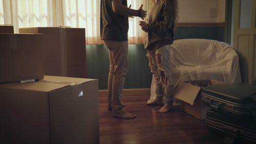 有关一对, 吵架, 室内的免费素材视频