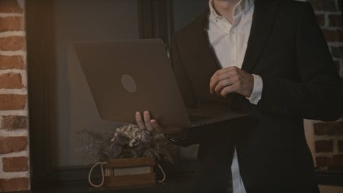 有关在家, 在家工作, 客厅的免费素材视频