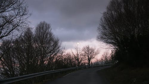 有关傍晚天空, 多云的, 多云的天空的免费素材视频