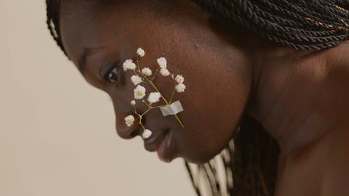 有关女人, 成人, 植物群的免费素材视频