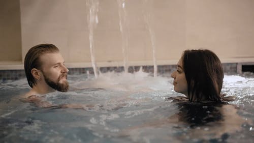 有关一对, 人, 女人的免费素材视频