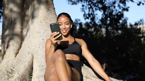 有关3C用品, airpods, 微笑的免费素材视频