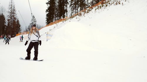 有关下雪的, 享受, 人的免费素材视频