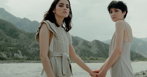 有关一对, 人脸, 女同性恋的免费素材视频