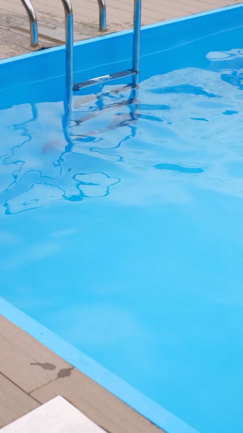 有关垂直视频, 女性, 水的免费素材视频