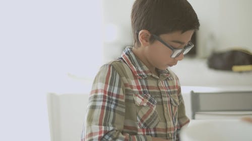 有关儿童, 室内, 家的免费素材视频