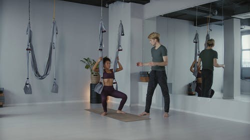 有关人, 伸展, 健康的生活型态的免费素材视频